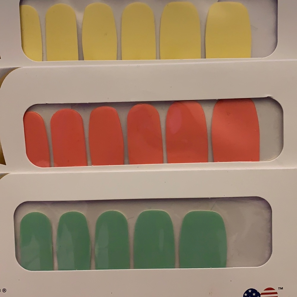 Bundle 3 Nail Polish